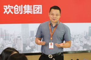 如何选择合适的拼搏足球_拼搏(中国)
公司？